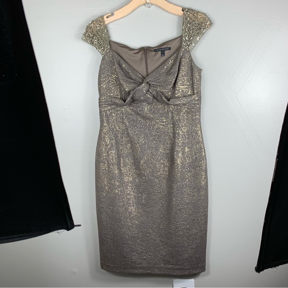 David Meister | Embroidered Cap Sleeve Cocktail Dress | Size 8 - Picture 2 of 15